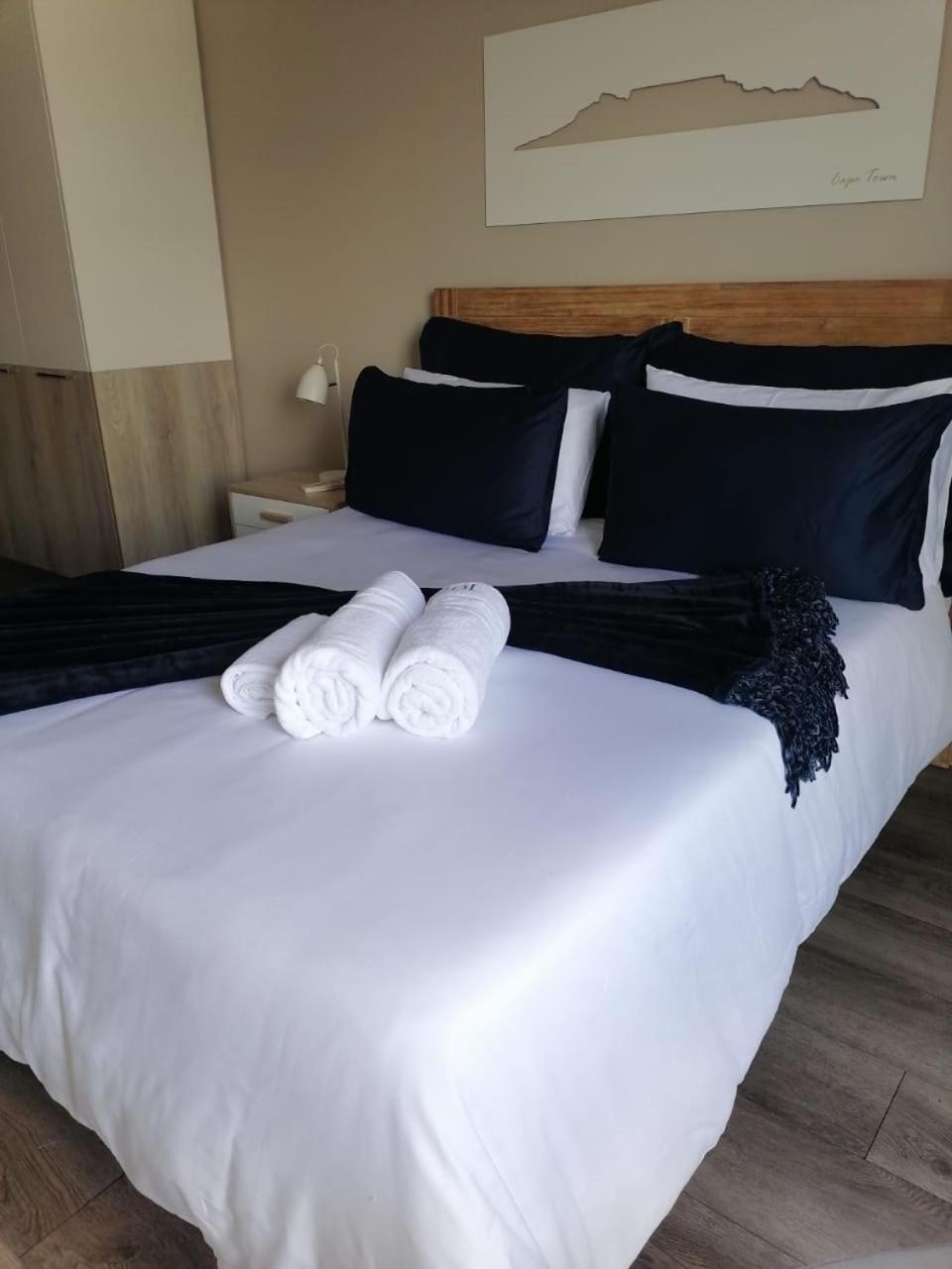 Menlyn Maine Trilogy Apartment 1010 Pretoria-Noord Eksteriør bilde